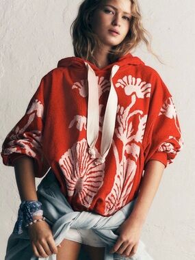 Free People Red & White Shell Print Baby Hoodie NWT M SOLD OUT